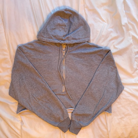 Garage Grey Cropped 3/4 Zip Size S - Picture 1 of 2